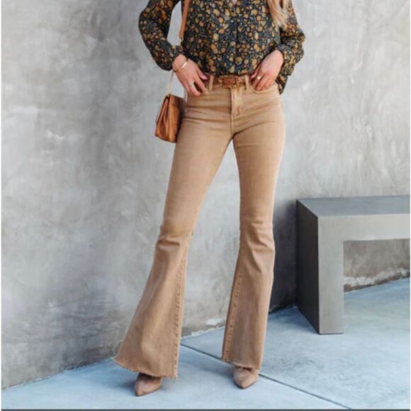 Lee Rider tan bootcut stretch corduroy pants size 9/10. See measurements - Picture 1 of 6